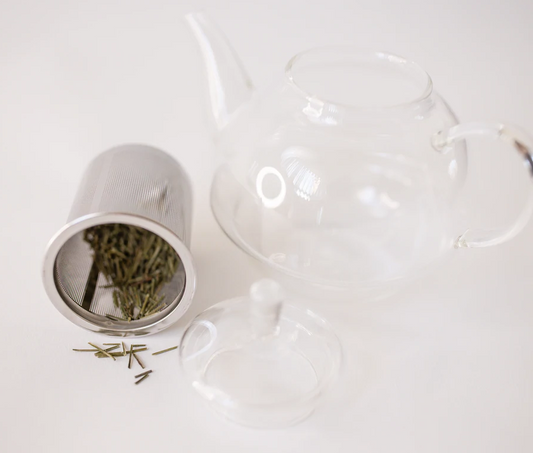 The Art of the Brew: Discovering the Earthy Magic of Wild Pine Needle Tea